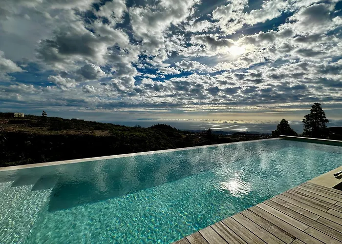 Private & Terrace, Pool